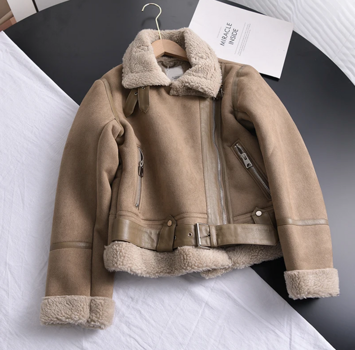 Mia | Women&