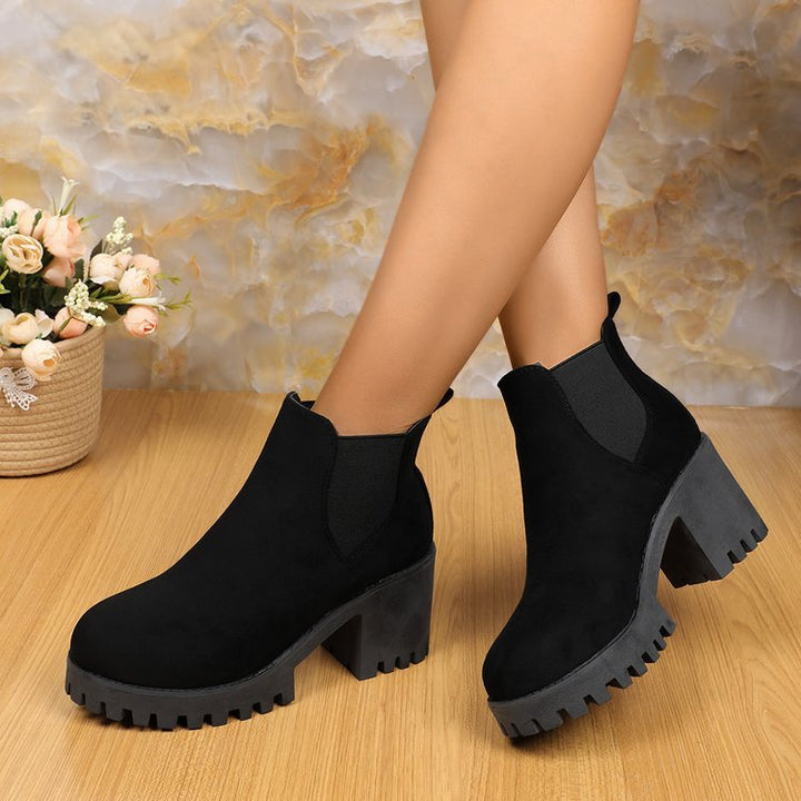 Ellie | Women&