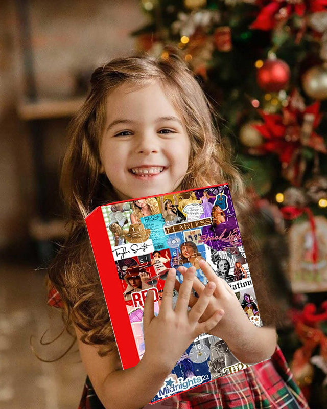 Esme | Women's Advent Calendar with 24 Taylor Swift Figurines